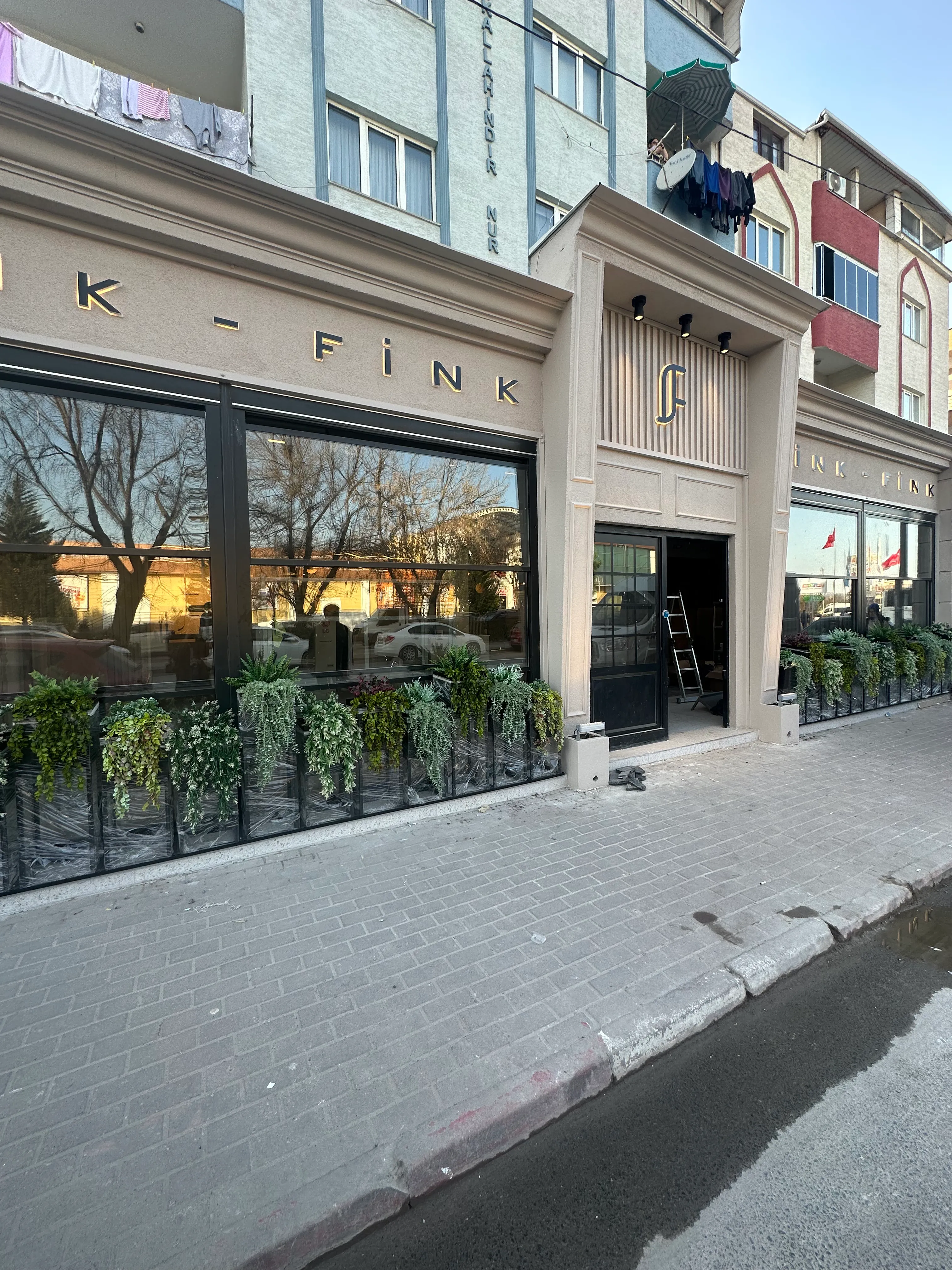 Fink Cafe - 5