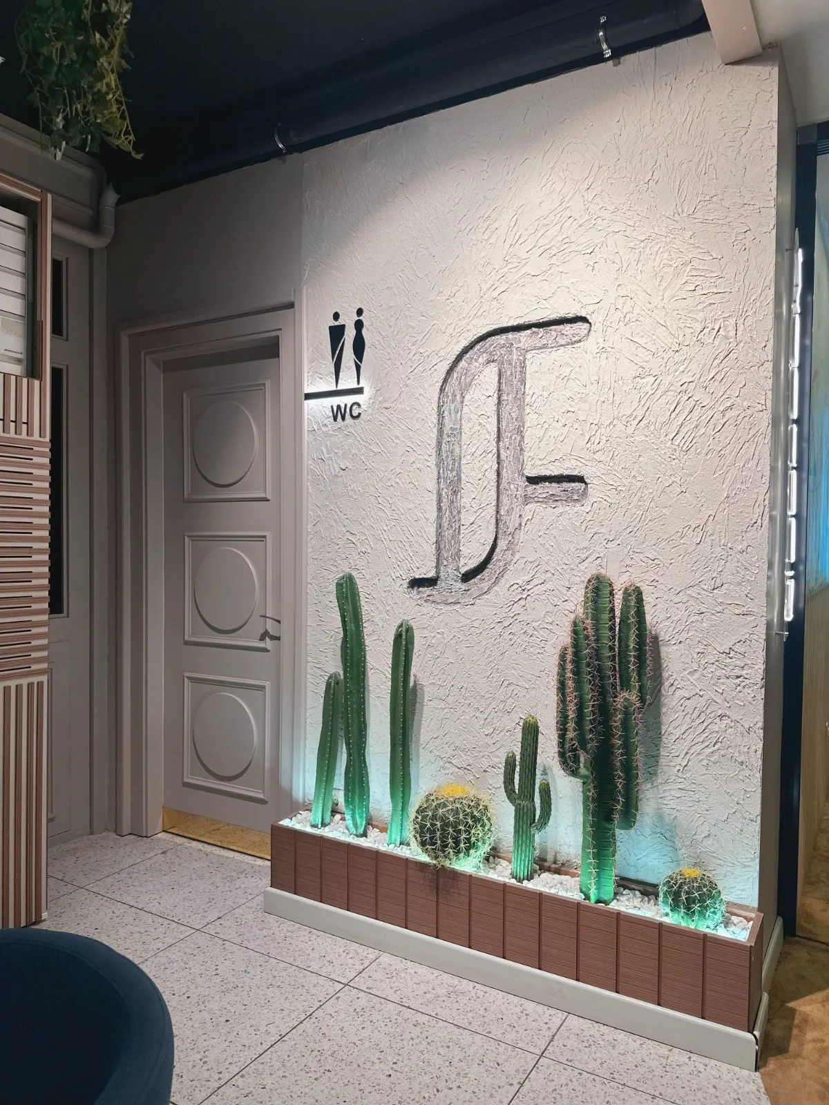 Fink Cafe - 11